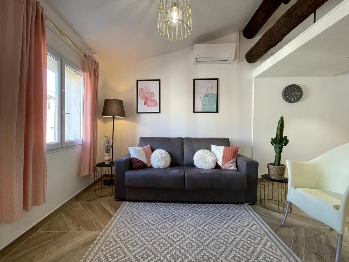 Renting - Massena - Loft - Heart Of Vieil - The Market With Sea View Apartment *