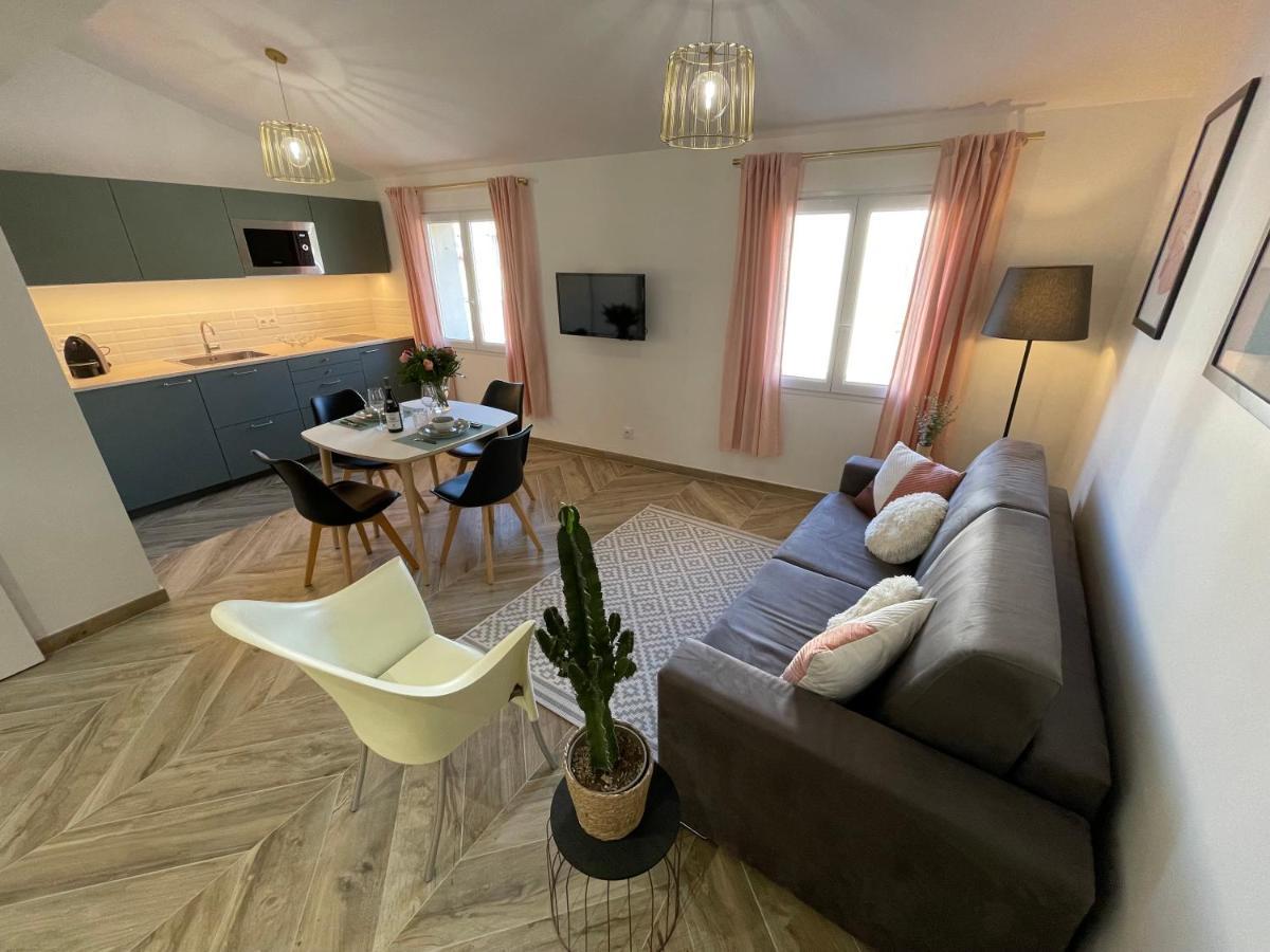 Renting - Massena - Loft - Heart Of Vieil - The Market With Sea View Antibes