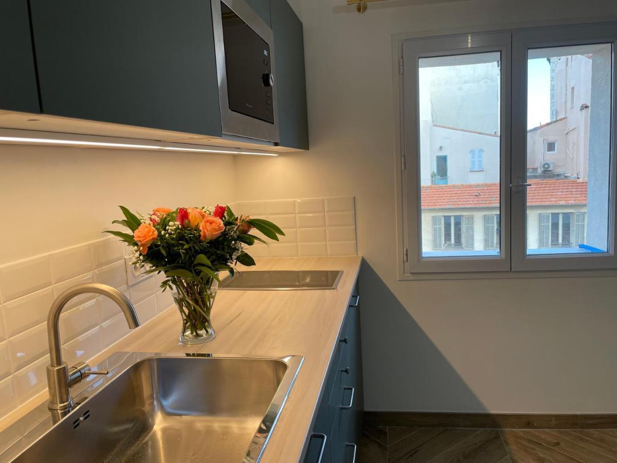 Renting - Massena - Loft - Heart Of Vieil - The Market With Sea View Apartment Antibes
